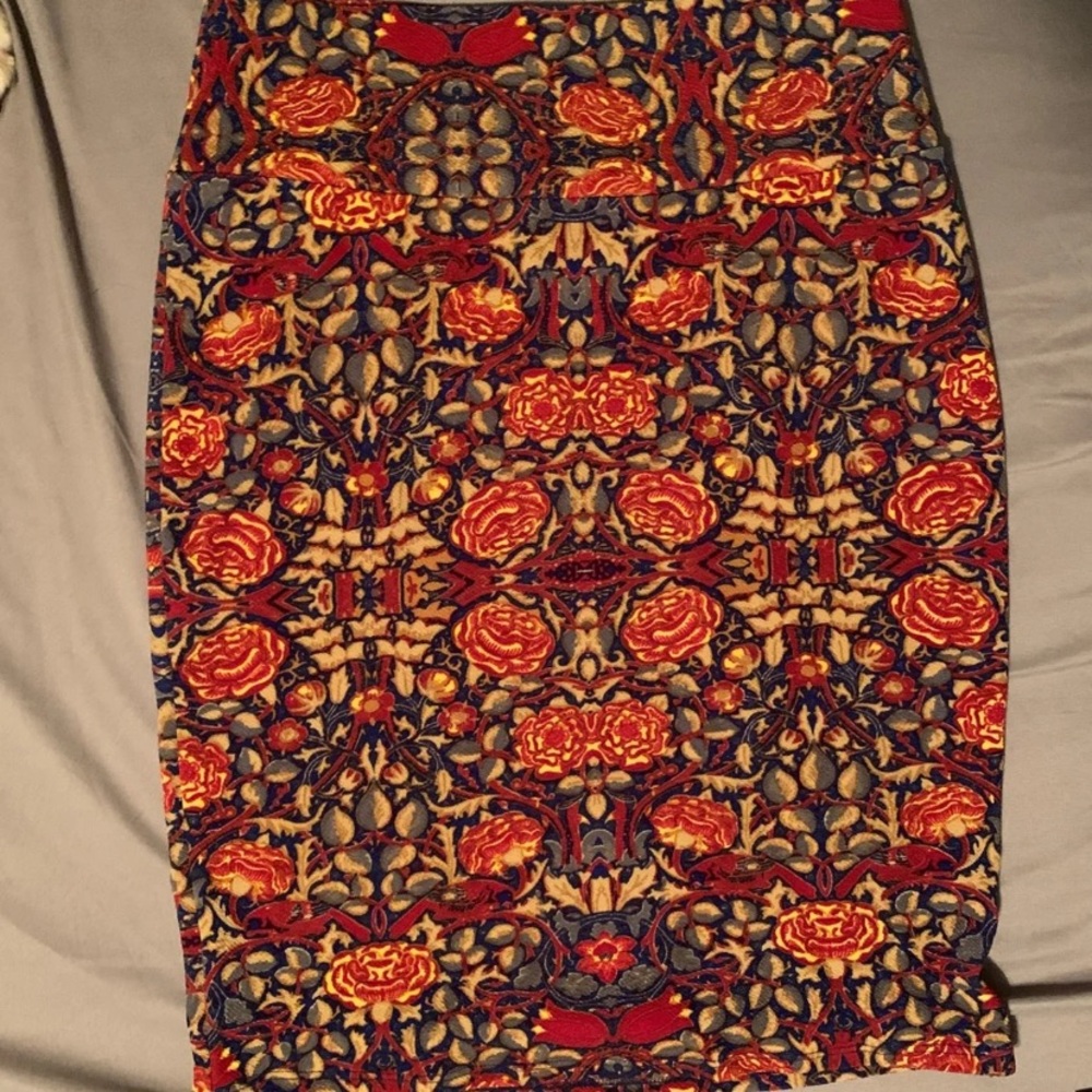 LuLaRoe Small Cassie